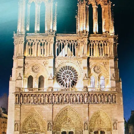 Appartamento Saint Paul 22 Parigi